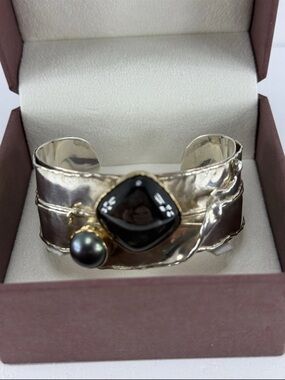 Signed Avi Soffer Israel 925 sterling silver brutalist bangle bracelet.